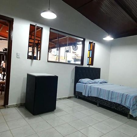 Man Cave Hostel Belo Horizonte Exteriör bild
